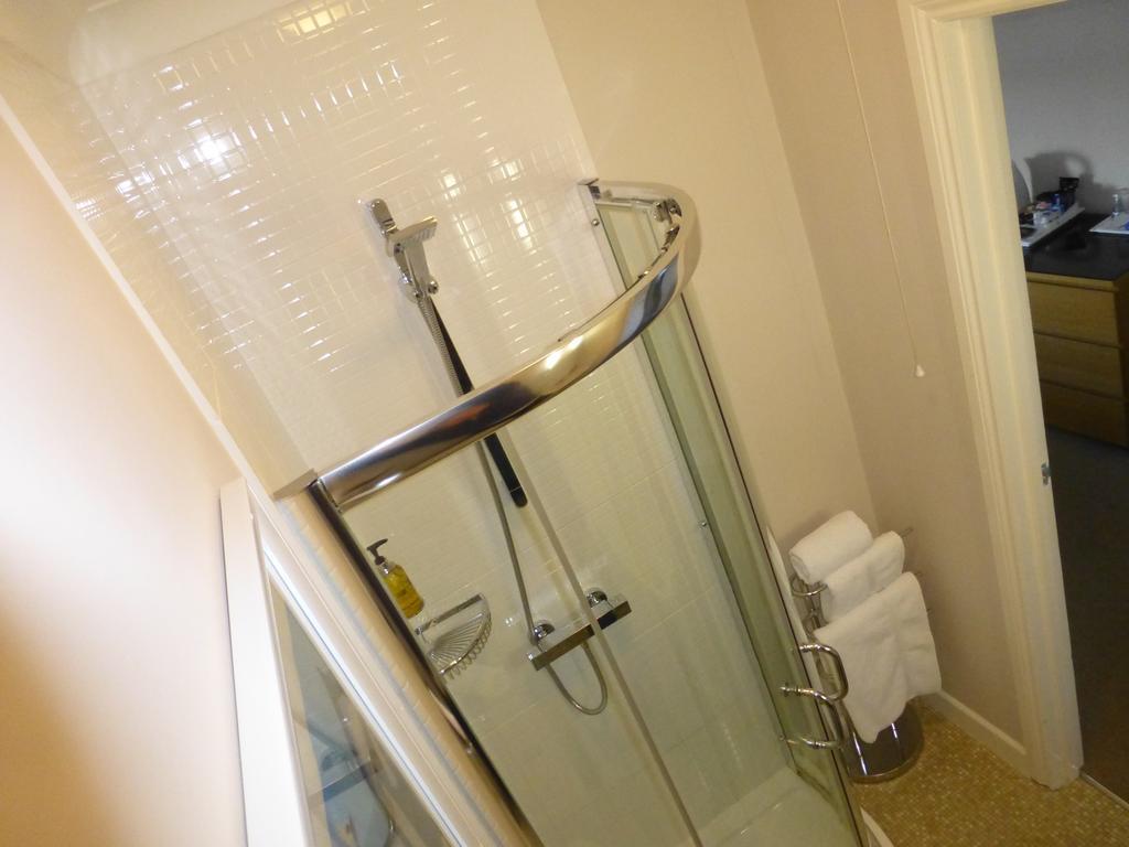 Waters Reach Guest House 基督城 客房 照片