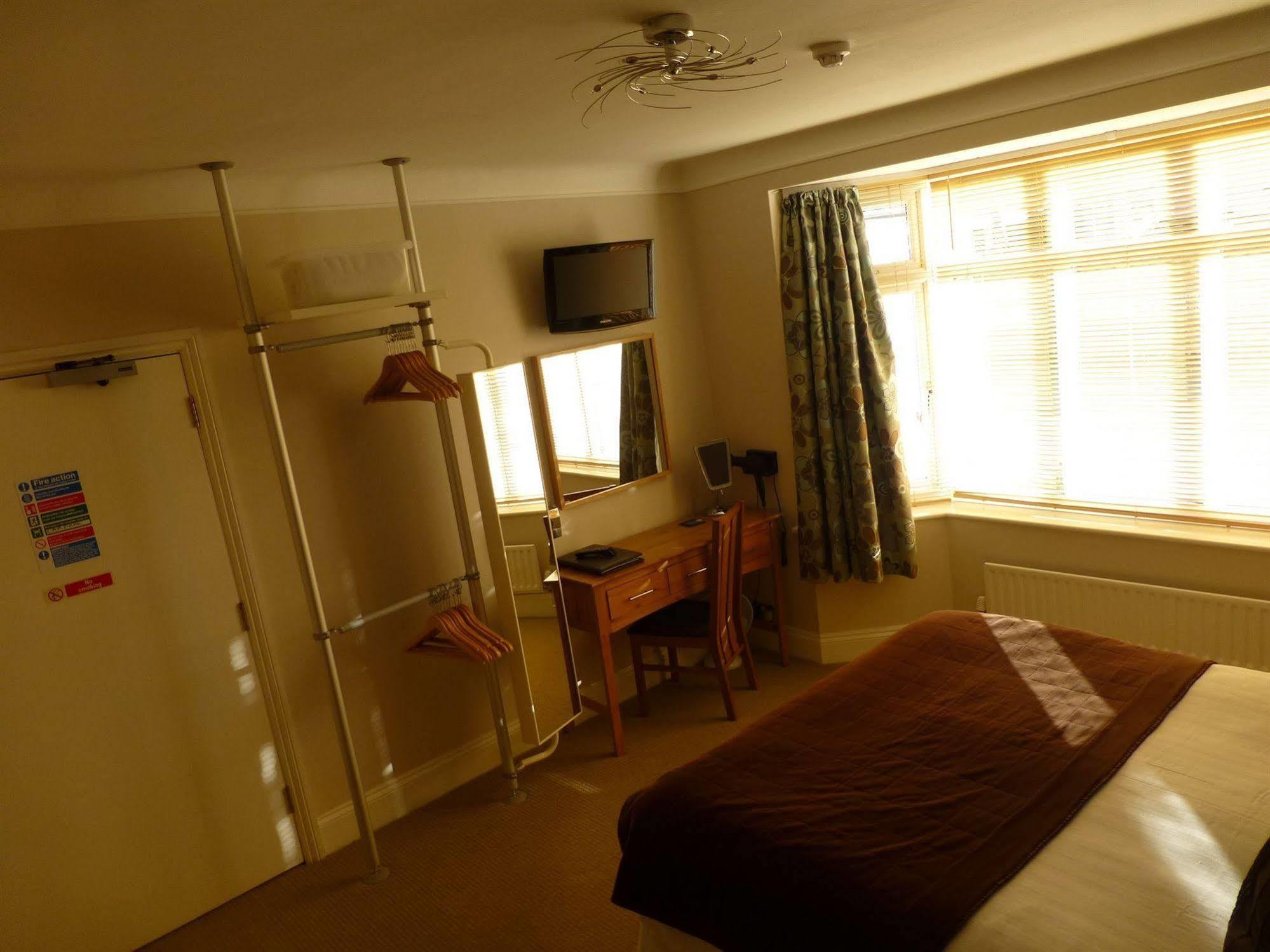 Waters Reach Guest House 基督城 外观 照片